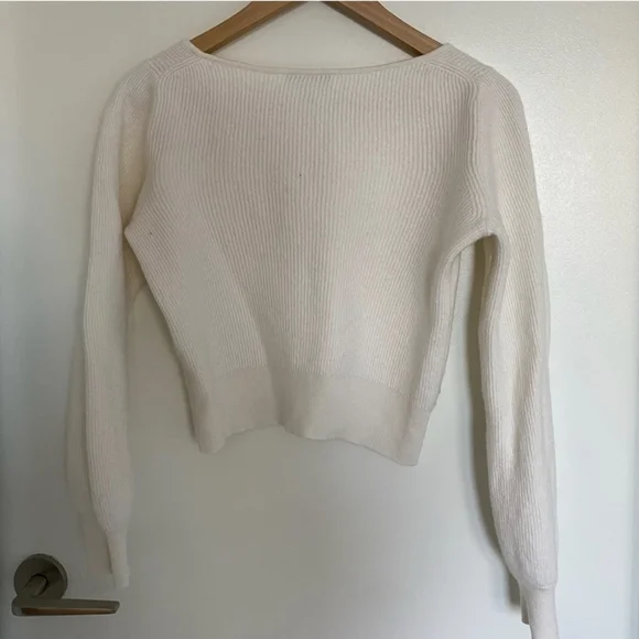 Babaton (Aritzia) Column sweater - cropped - Picture 4 of 6